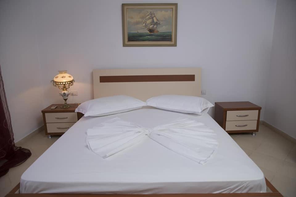 360° View Apartments Vlore Bagian luar foto